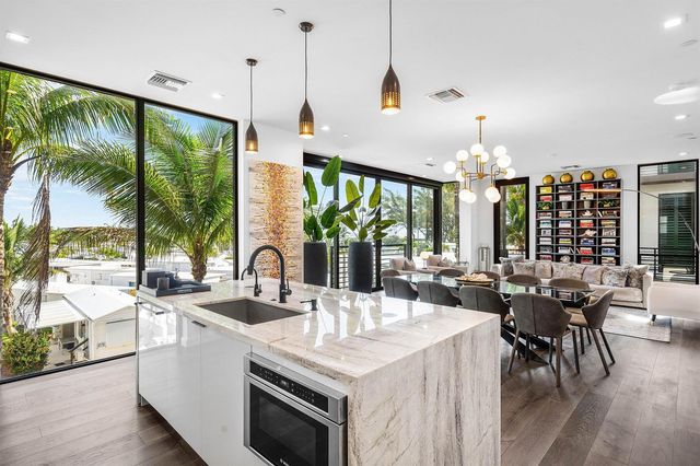 11501 Old Ocean Boulevard, Ocean Ridge, FL 33435