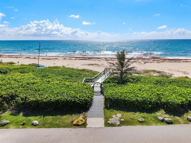 11501 Old Ocean Boulevard, Ocean Ridge, FL 33435