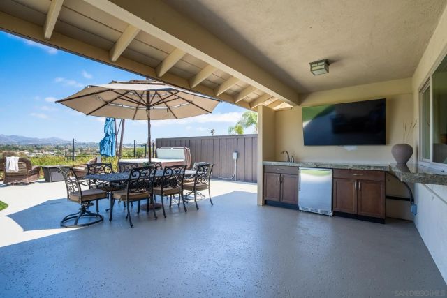 17287 Regalo Ln, San Diego, CA 92128