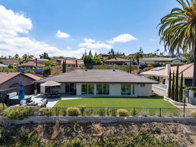17287 Regalo Ln, San Diego, CA 92128