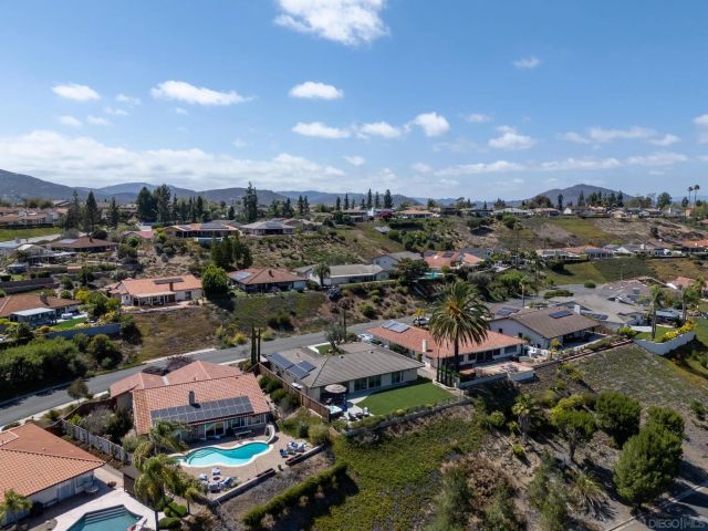 17287 Regalo Ln, San Diego, CA 92128