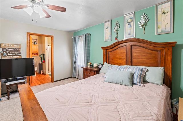 129 NW 251st Road, Clinton, MO 64735