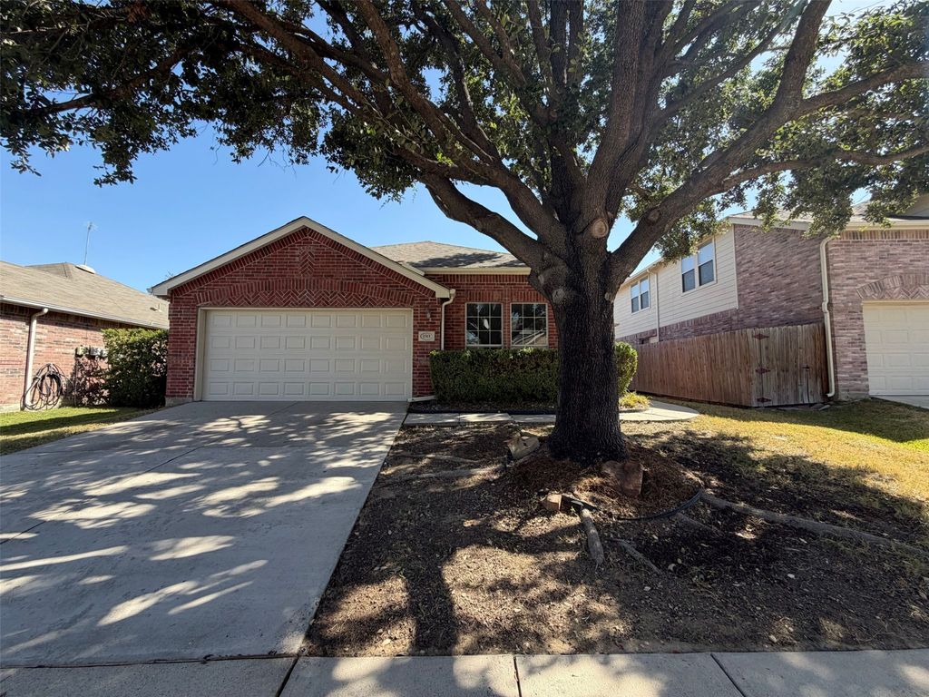 1313 Sandpiper, Aubrey, TX 76227 — exterior
