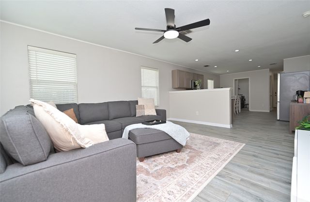 6701 Waterhill Lane, Fort Worth, TX 76179