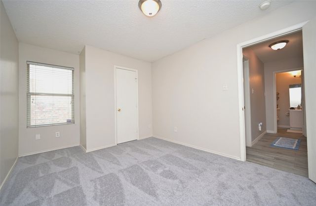 6701 Waterhill Lane, Fort Worth, TX 76179