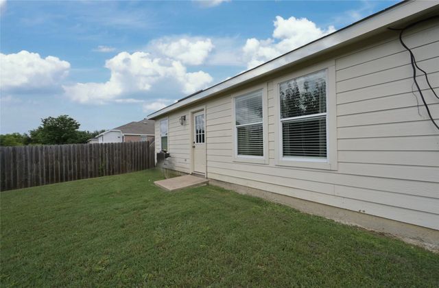 6701 Waterhill Lane, Fort Worth, TX 76179