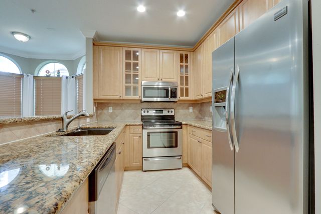 1365 Vía De Pepi, Boynton Beach, FL 33426