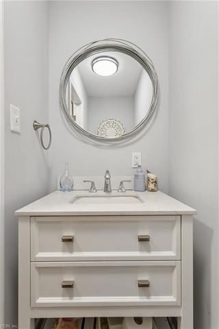 55 Cedar RD, Poquoson, VA 23662