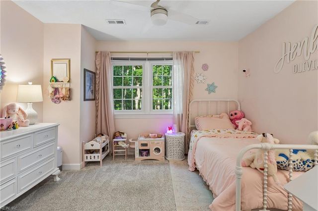 55 Cedar RD, Poquoson, VA 23662