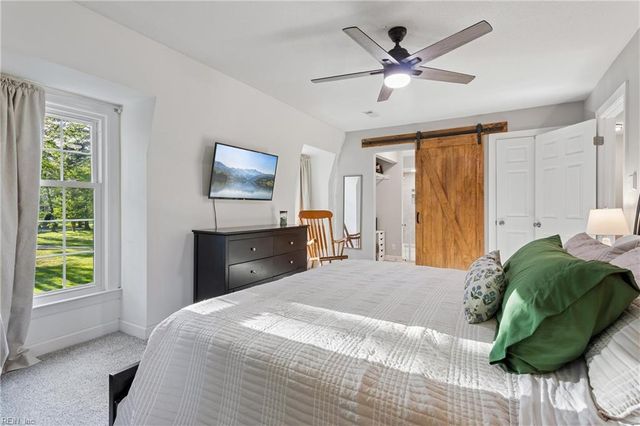 55 Cedar RD, Poquoson, VA 23662