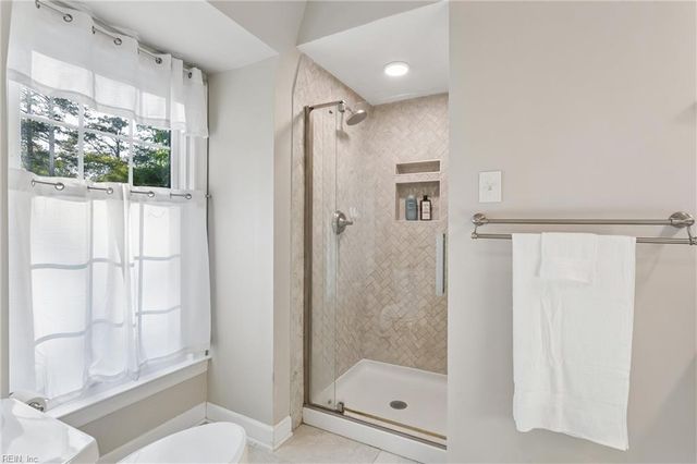 55 Cedar RD, Poquoson, VA 23662