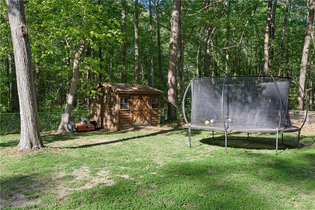 55 Cedar RD, Poquoson, VA 23662