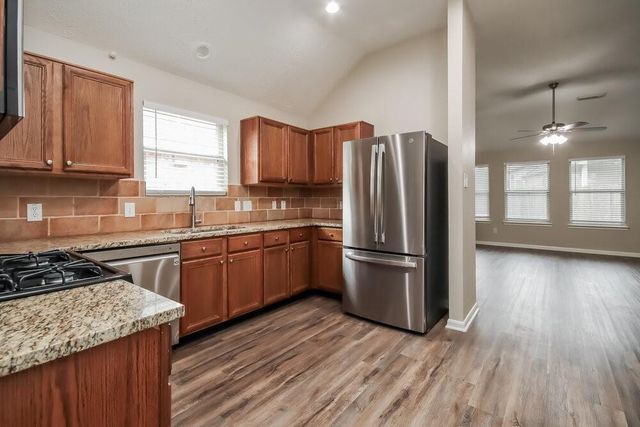 2439 Sandy Fields Lane, Spring, TX 77386