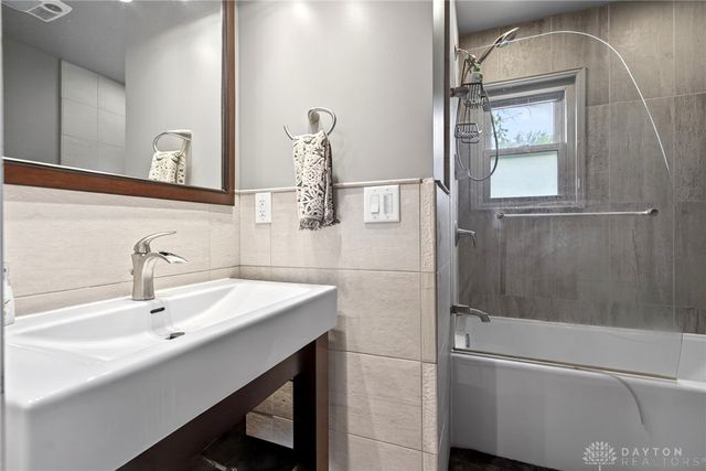 9750 Ariadne Trail, Washington Twp, OH 45458