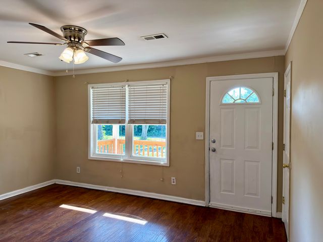 2515 Elizabeth Drive, Dalzell, SC 29040