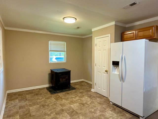 2515 Elizabeth Drive, Dalzell, SC 29040