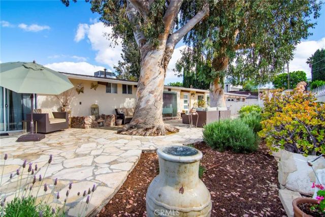 5038 Cerrillos Drive, Woodland Hills, CA 91364