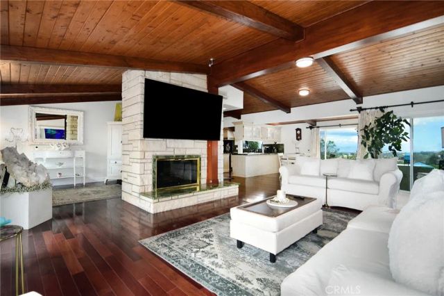 5038 Cerrillos Drive, Woodland Hills, CA 91364