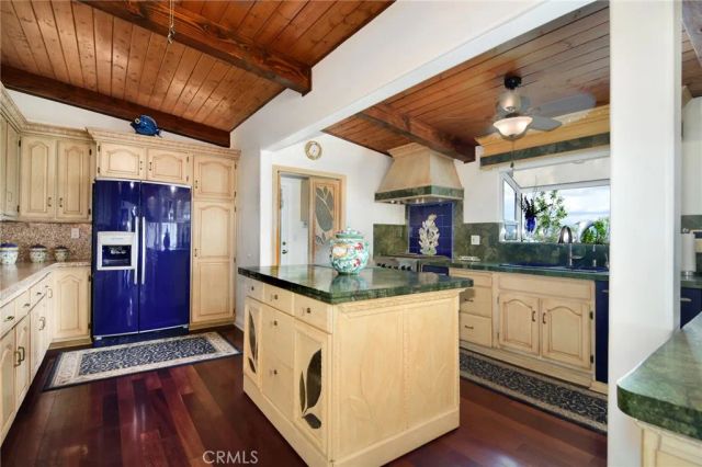 5038 Cerrillos Drive, Woodland Hills, CA 91364