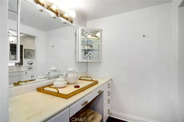 5038 Cerrillos Drive, Woodland Hills, CA 91364