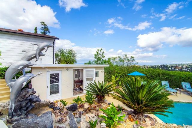 5038 Cerrillos Drive, Woodland Hills, CA 91364