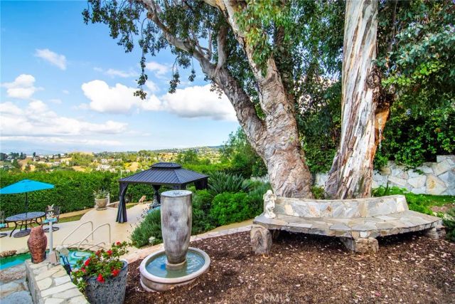 5038 Cerrillos Drive, Woodland Hills, CA 91364