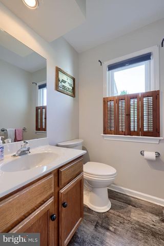 3213 PINEWYN CIR, Lancaster, PA 17601