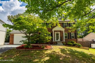 1922 Penwood Drive, Knoxville, TN 37922