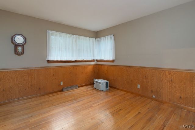 511 Millers Mills Rd, Columbia, NY 13491