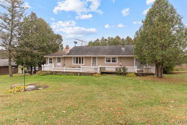 511 Millers Mills Rd, Columbia, NY 13491