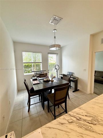 1088 NW 208th Ter 1088, Miami Gardens, FL 33169