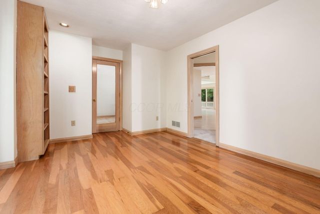 259 Autumn Leaf Court, Columbus, OH 43235