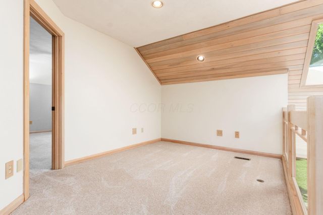 259 Autumn Leaf Court, Columbus, OH 43235