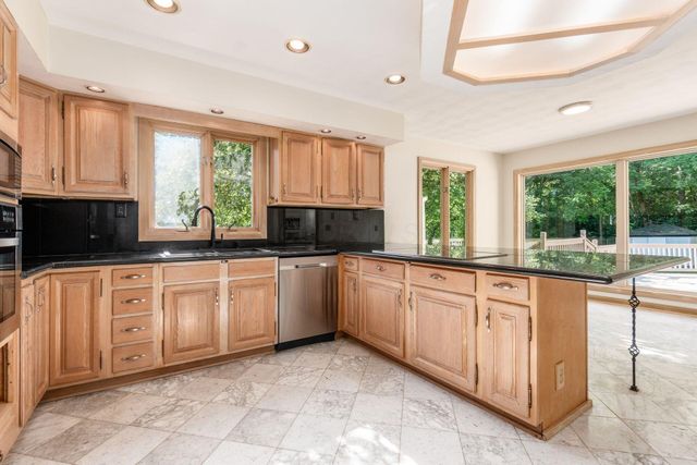 259 Autumn Leaf Court, Columbus, OH 43235
