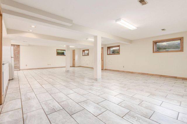 259 Autumn Leaf Court, Columbus, OH 43235