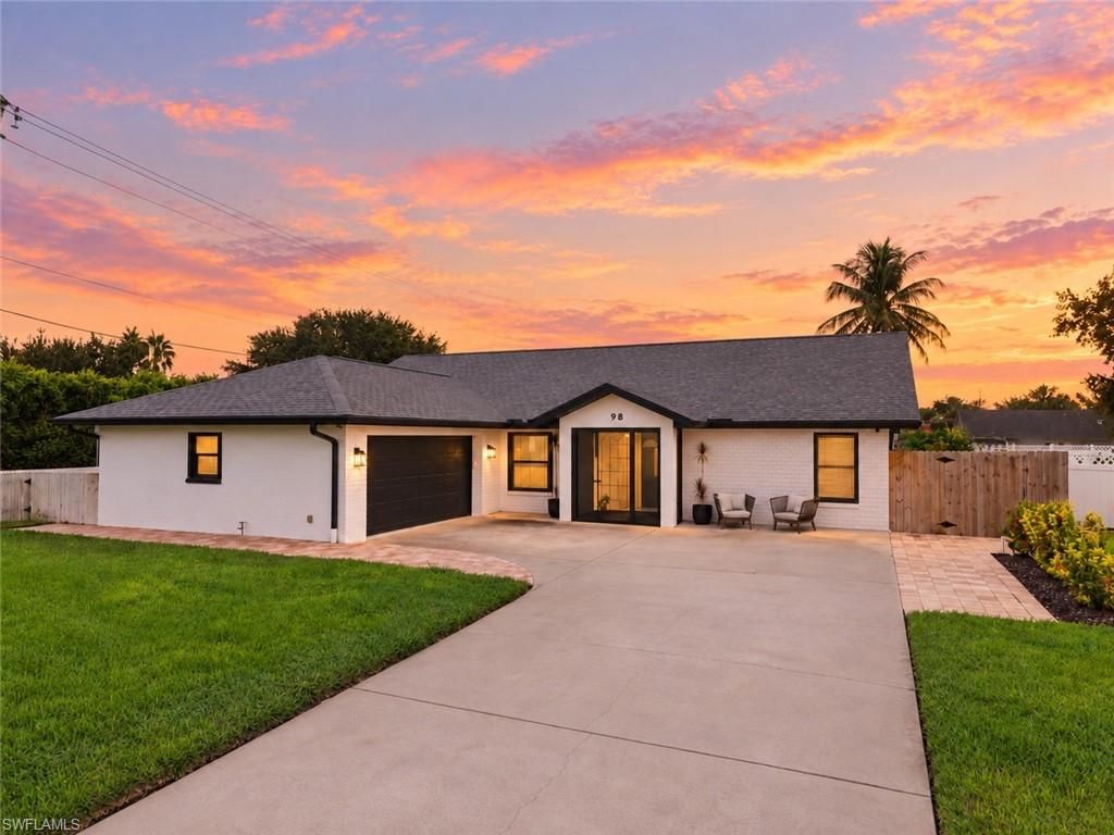 98 Chardon PL, NAPLES, FL 34110 — photo 4