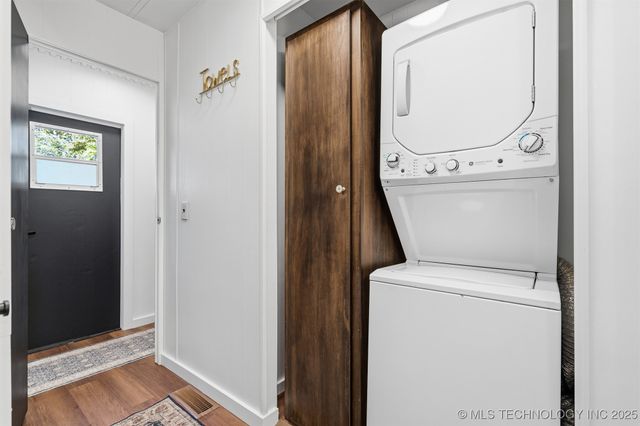 29300 Hwy 82 91, Park Hill, OK 74451