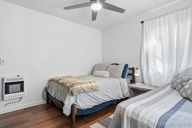 29300 Hwy 82 91, Park Hill, OK 74451