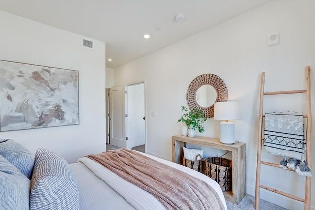 3698 Vision Common 221, Fremont, CA 94538