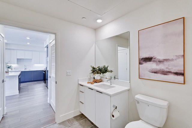 3698 Vision Common 221, Fremont, CA 94538