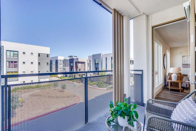 3698 Vision Common 221, Fremont, CA 94538