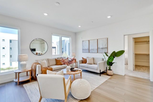 3698 Vision Common 221, Fremont, CA 94538