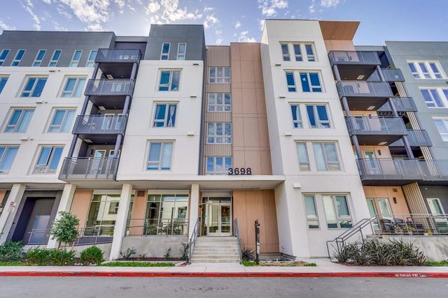 3698 Vision Common 221, Fremont, CA 94538