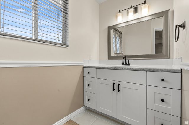 1016 E 2600 N, North Ogden, UT 84414