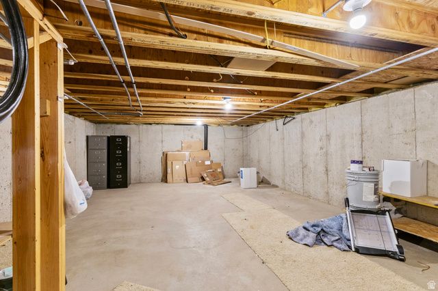 1016 E 2600 N, North Ogden, UT 84414