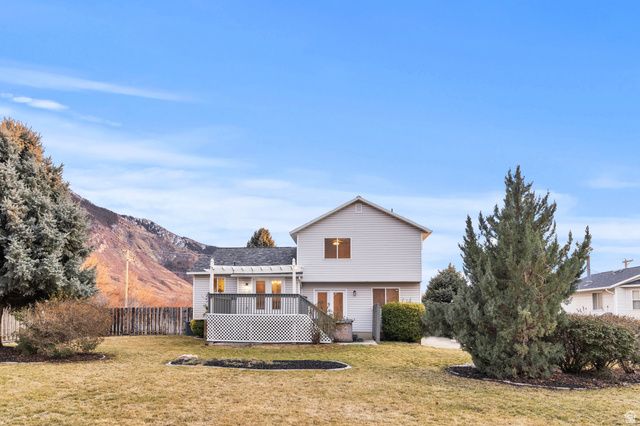 1016 E 2600 N, North Ogden, UT 84414
