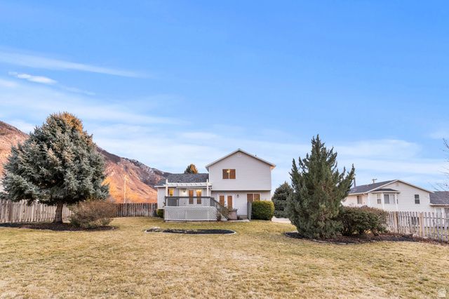 1016 E 2600 N, North Ogden, UT 84414
