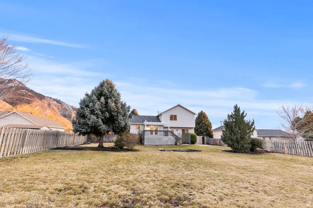 1016 E 2600 N, North Ogden, UT 84414