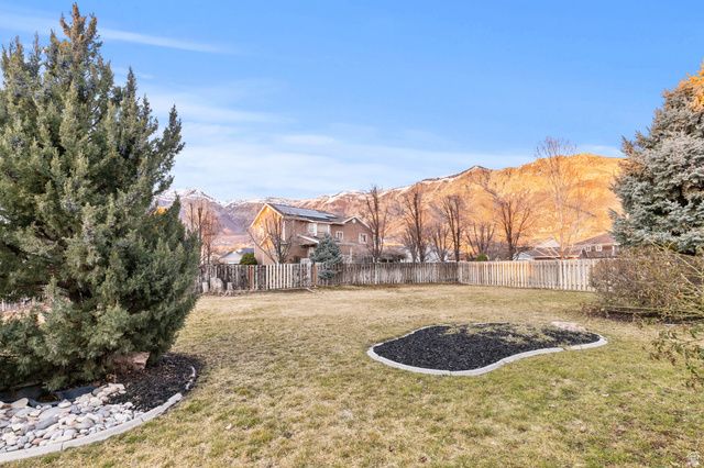 1016 E 2600 N, North Ogden, UT 84414