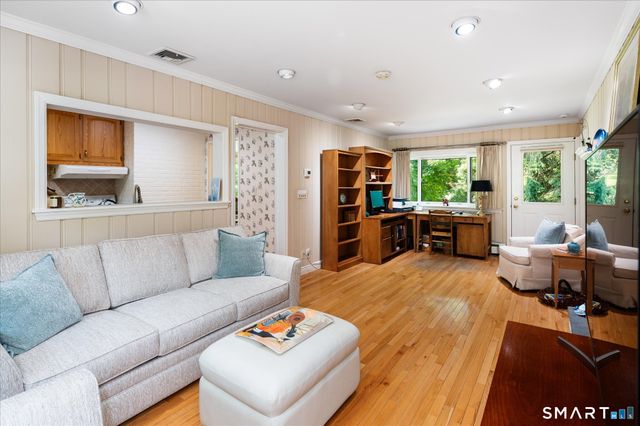 27 Archer Lane, Stamford, CT 06905